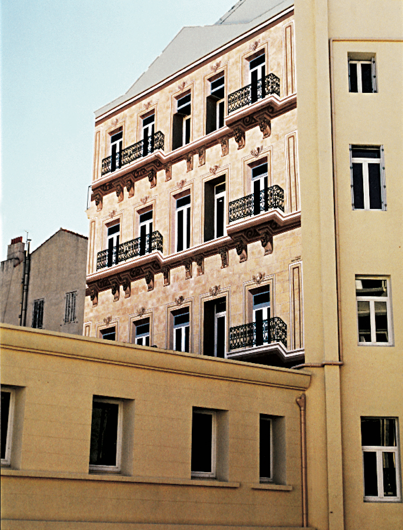 Mur peint trompe l'oeil Notre dame Marseille